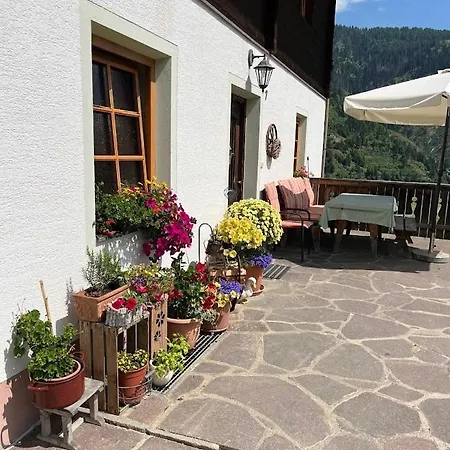 Guggenbergerhof 3* Мария-Луггау