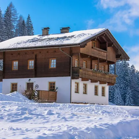 Guggenbergerhof 3* Мария-Луггау